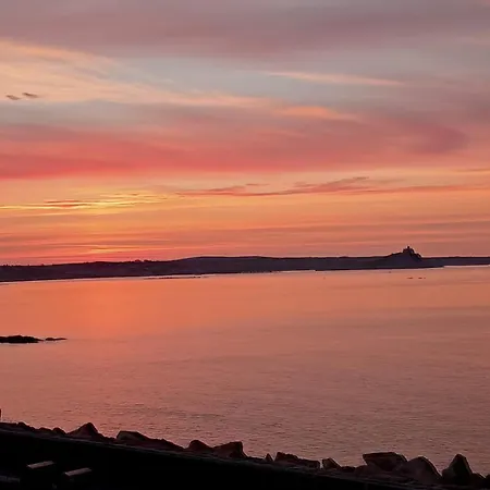 Mount Royal - 4* Penzance